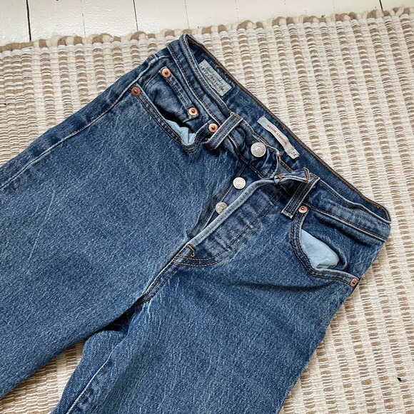 Levi’s wedgie straight 24x26 - Picture 5 of 7